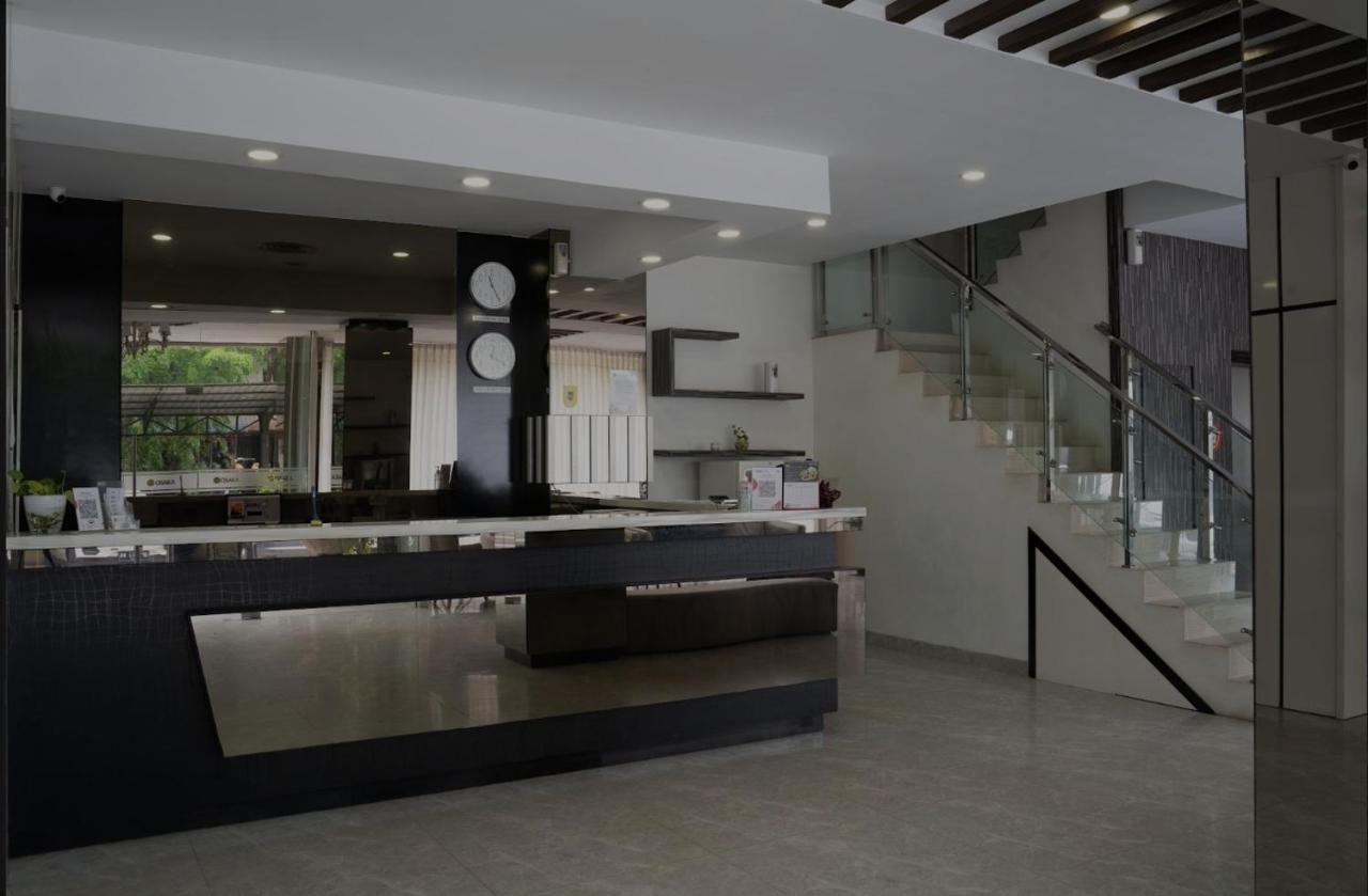 Osaka Hotel Batam นาโกยา ภายนอก รูปภาพ