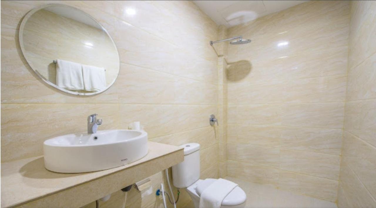 Osaka Hotel Batam นาโกยา ภายนอก รูปภาพ